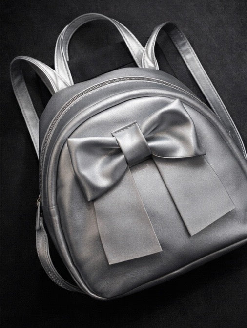 The Luna Bow Mini 🎀